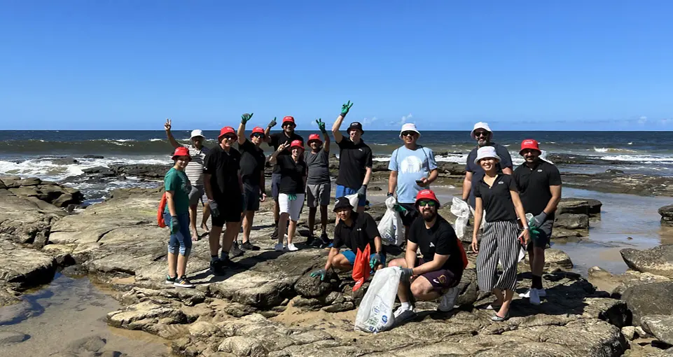 
Beach cleanup